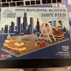 Navy Pier Lego-Style Building Toy (NWT)